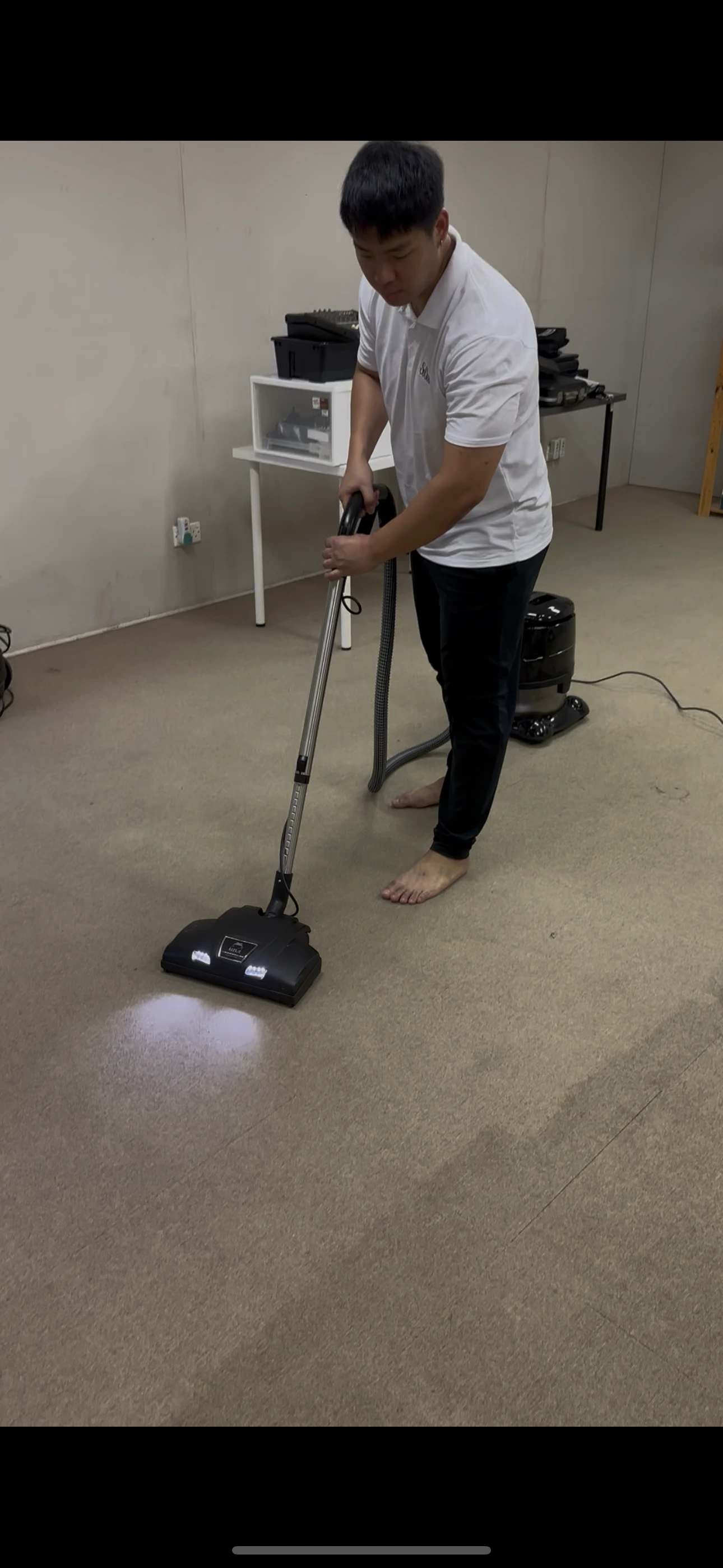 Professional carpet cleaning service in Singapore by SoClean - expert cleaning and sanitization